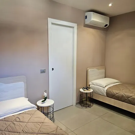 La Rosa Del * Στρέσα