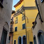 La Rosa Del Stresa